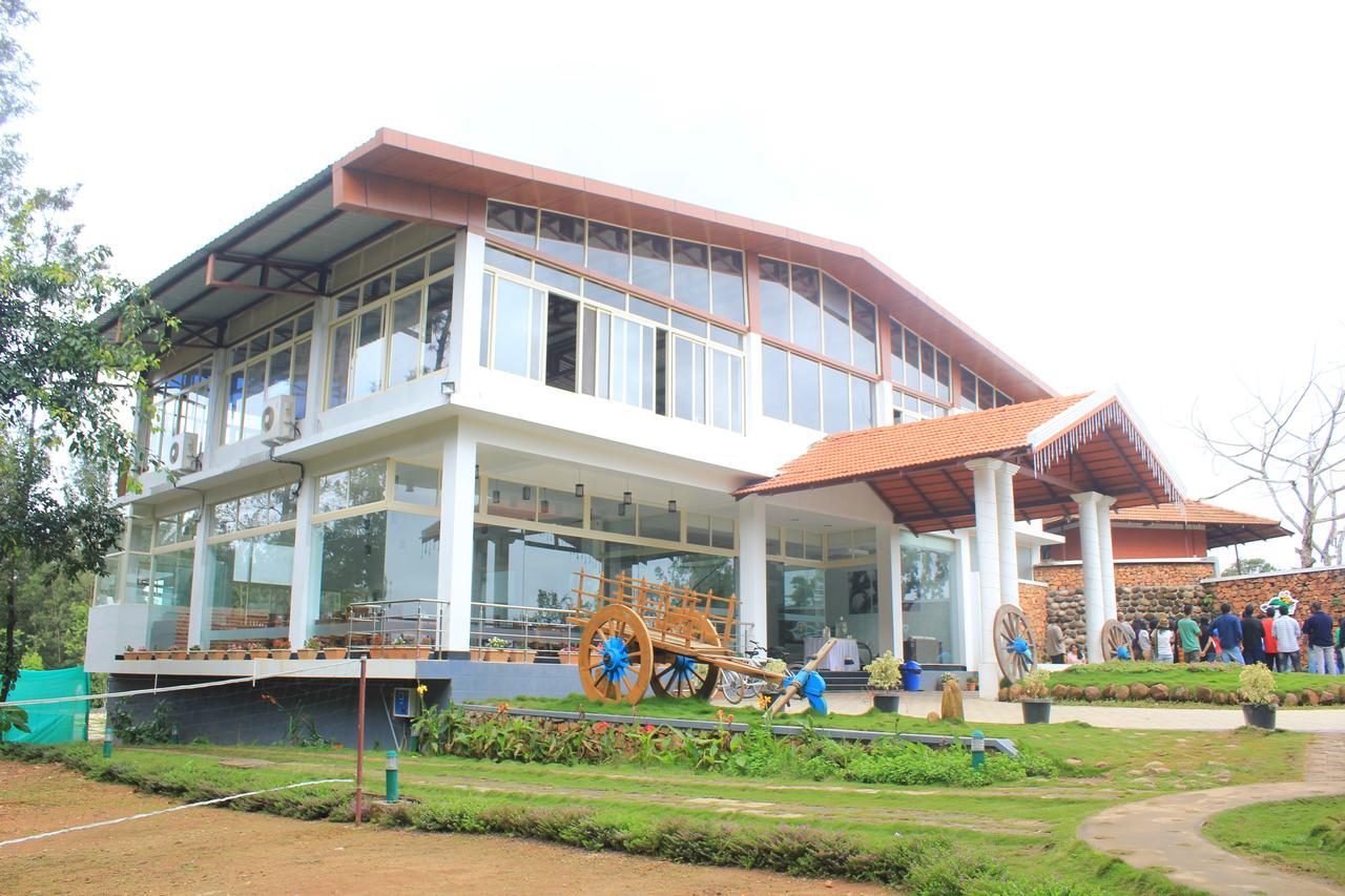 Coffee Grove Resort Chikmagalūr Exteriör bild
